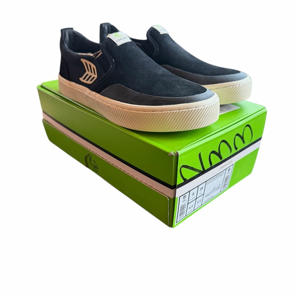 NIB Cariuma Slip-On‎ Skate PRO Black Suede & Canvas Ivory Logo Sneaker